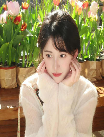 表演艺术解析：《茶餐厅美食季》的编剧的叙事结构与情节设计 理解角色塑造的艺术