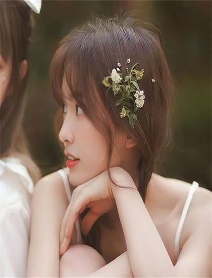 深度探索：《古惑仔7友情岁月山鸡故事》的哲学思考与人生智慧——一次全面的艺术分析